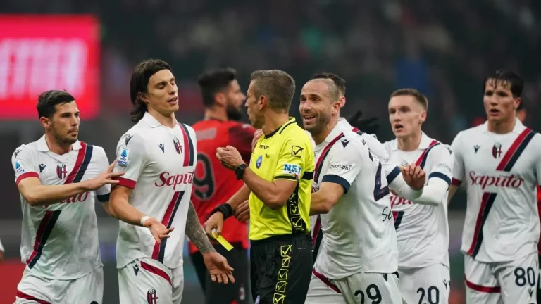 El Milan no aprovecha el ‘regalo’ de la Juventus