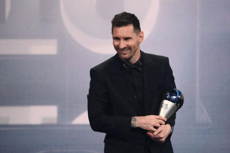 Vuelve la polémica: “Cometí un error al votar a Messi en el The Best”