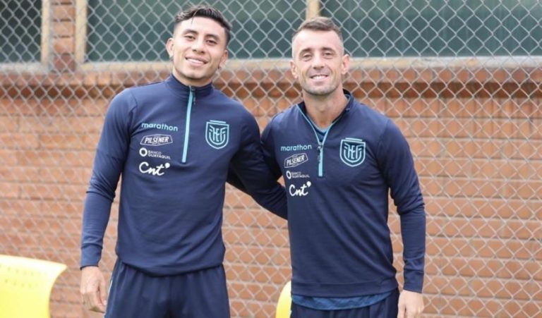 (VIDEO) Kitu Díaz le quiso heredar la ’10’ a Joao Rojas