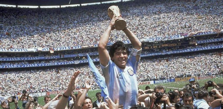 Revelan un audio de Maradona sobre el peso del trofeo de la Copa del Mundo