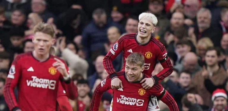 La Premier League da el OK a la venta del Manchester United