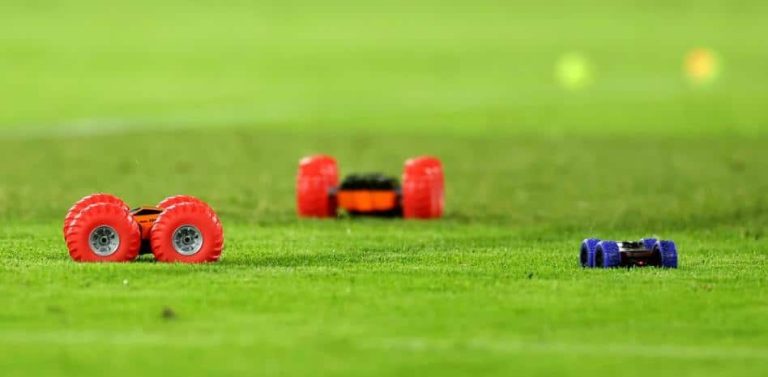 ‘Incendio’ en la Bundesliga: los aficionados se rebelan de la forma más insólita