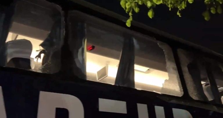 (VIDEO) Varios heridos: Bus del Fortaleza fue atacado por hinchas del Sport Recife