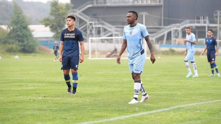 Renato Ibarra anotó su primer gol con IDV: Igualó en otro amistoso con Everton de Chile
