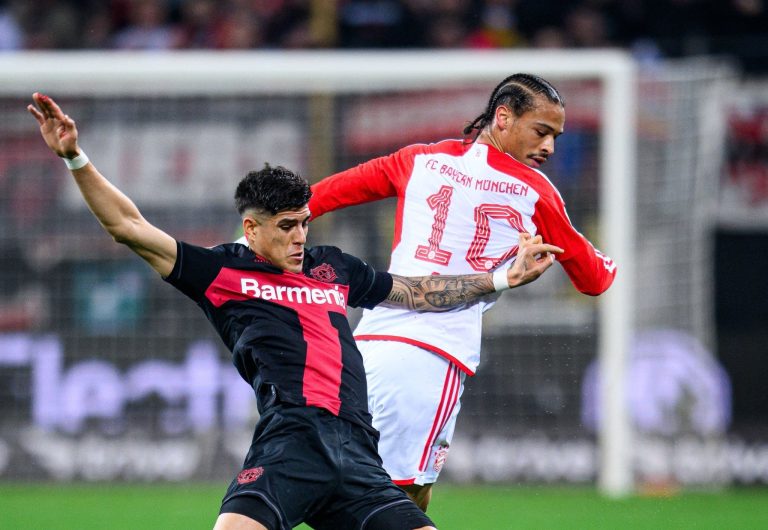 (VIDEO) ¡Tremendos números! Piero Hincapié y UN SHOW contra el poderoso Bayern