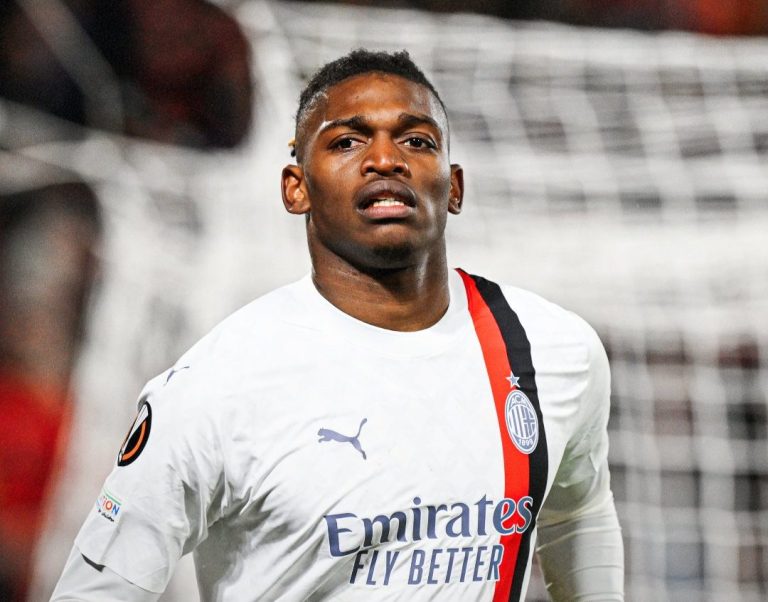 (VIDEO) Milan perdió, pero se clasificó a los octavos de la Europa League
