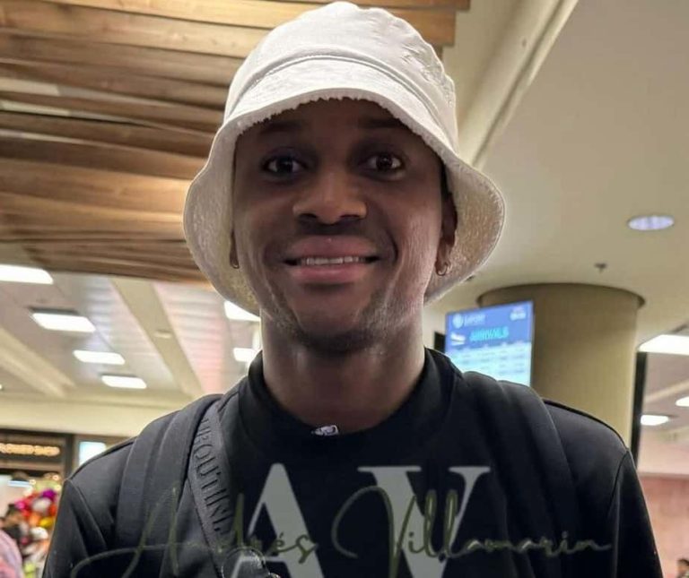 (VIDEO) ¡Michael Estrada ya está en Quito para unirse a LDU!