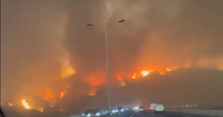 (VIDEO) El partido entre Colo Colo e IDV se suspende por los incendios forestales