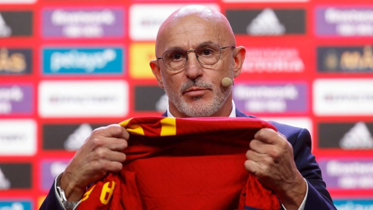 Luis de la Fuente renueva con España hasta después del Mundial 2026