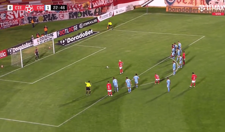 (VIDEO) A LO PANENKA: Carlos Garcés anotó con Cienciano
