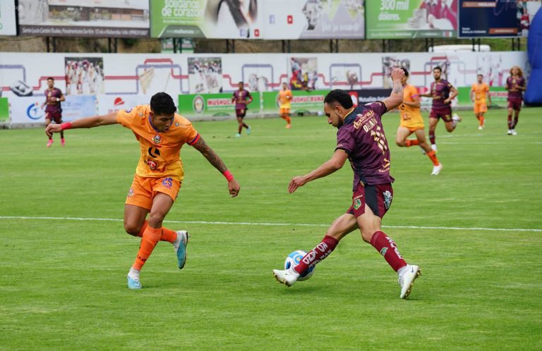 (VIDEO) LOCURA EN ECHALECHE: Mushuc Runa derrotó a Libertad sobre el final