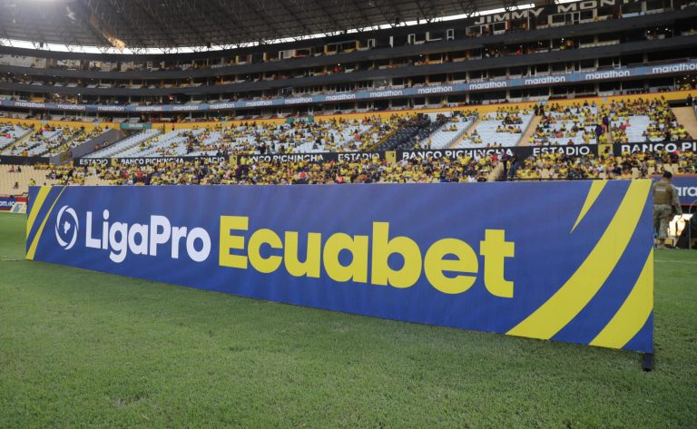 La LigaPro y los clubes muestran progresos en las canchas del país