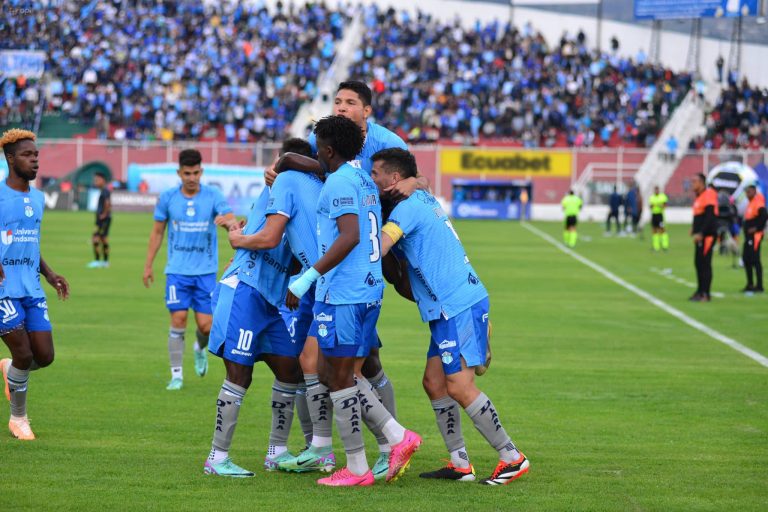 (VIDEO) LIBERTAD NO REACCIONA: Fue goleado por Macará en Ambato