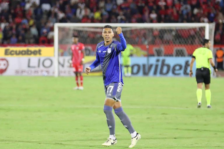 (VIDEO) LEÓN FUE EL SALVADOR: Emelec venció por la mínima a El Nacional