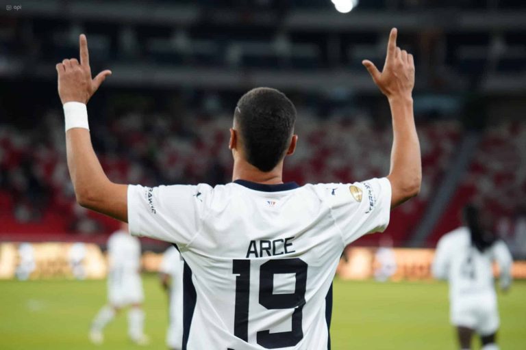 (VIDEO) SHOW DE ALEX ARCE: LDU goleó al Imbabura