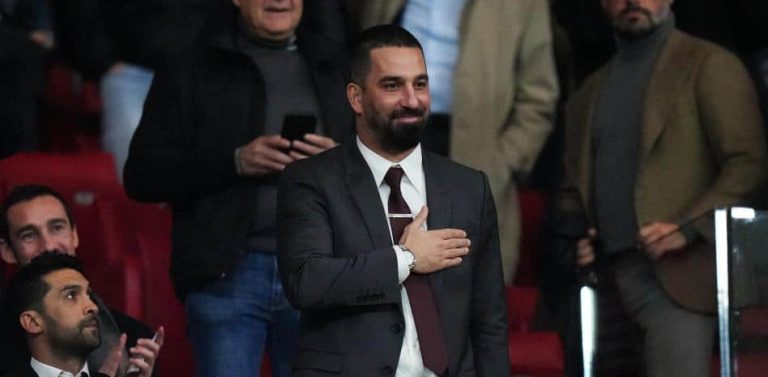 Arda Turan acepta un año de cárcel por fraude fiscal