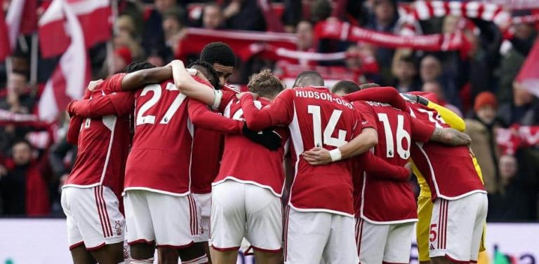 ¡Sancionan con cuatro puntos al Nottingham Forest, que entra en descenso!