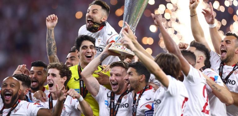 Este es el nuevo reparto 2024-2027 de premios en la Europa League y Conference League