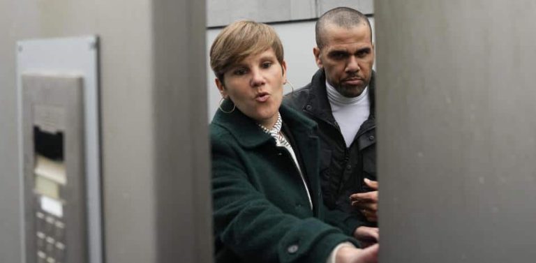 La otra mala noticia que se ha llevado Alves al llegar a su domicilio tras su salida de la cárcel