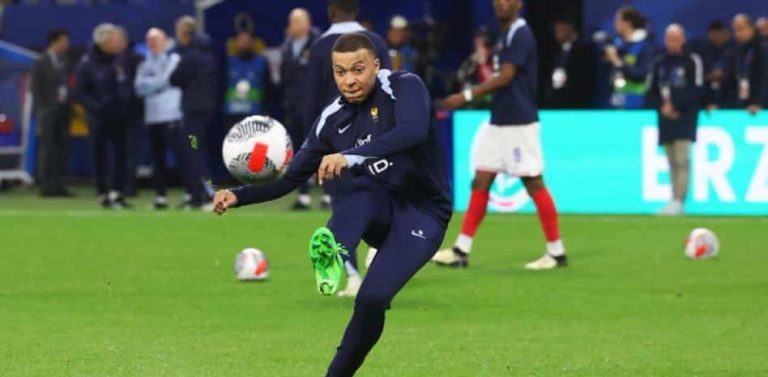 “¿Las pifias a Mbappé? Voy a ser educado, por no decir otra cosa…”