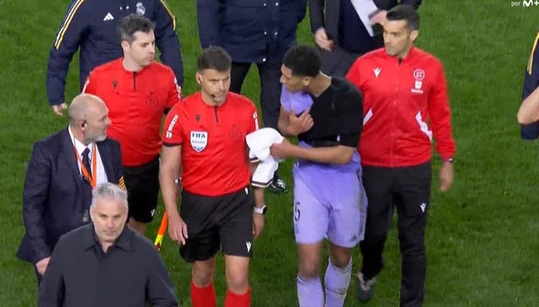 (VIDEO) ¡POLÉMICA! Bellingham anotó el gol de la victoria, pero ¡el árbitro pitó el final segundos antes!