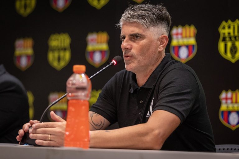 Diego López: “Este equipo fue siempre al frente. La entrega hay que destacarla”