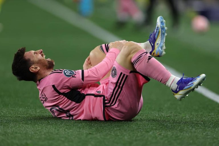 (VIDEO) SUSTO ENORME: El tremendo planchazo a Messi en la MLS