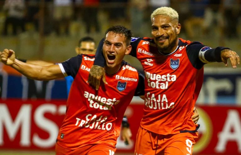(VIDEO) APROVECHÓ UN ‘BLOOPER’: Jairo Vélez anotó en la Copa Sudamericana