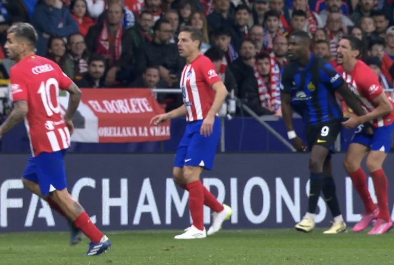 (VIDEO) NO FUE SANCIONADO:  La agresión en las “partes nobles” de Marcus Thuram a Savic