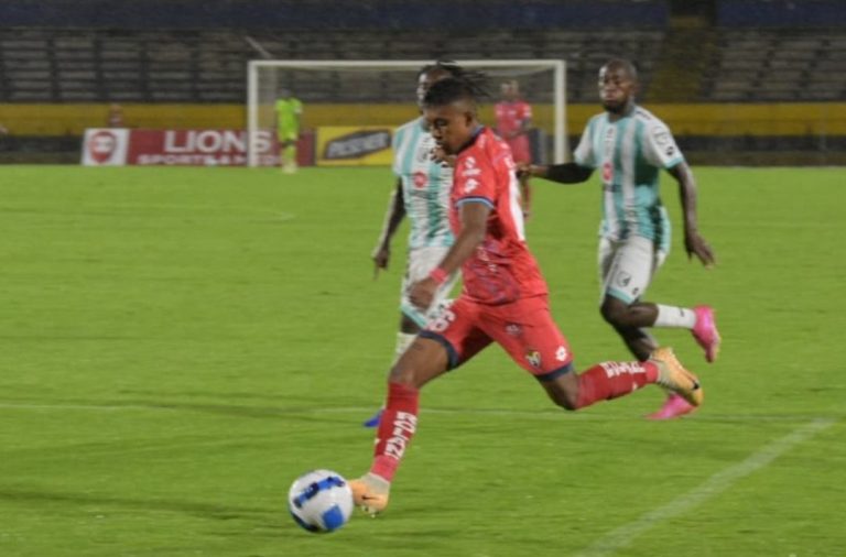 (VIDEO) ¡EN LA AGONÍA! El Nacional cayó ante Cumbayá