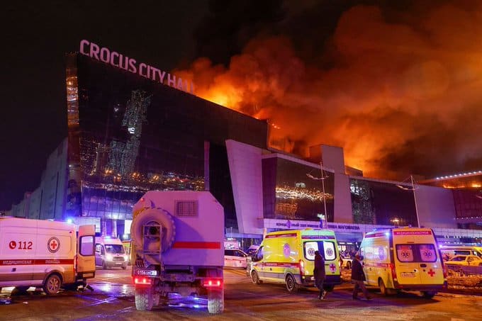 #StudioNews (VIDEO) Atentado en Moscú: Se reportan 40 muertos y más de 100 heridos