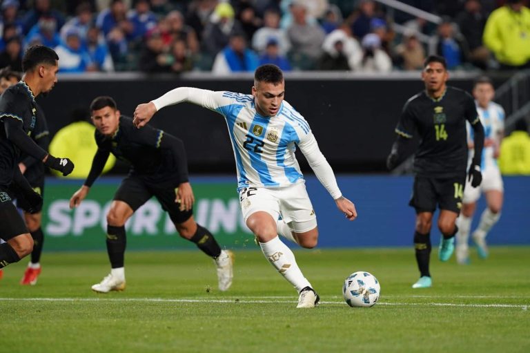 (VIDEO) SIN MESSI: Argentina no se apiada y golea a El Salvador