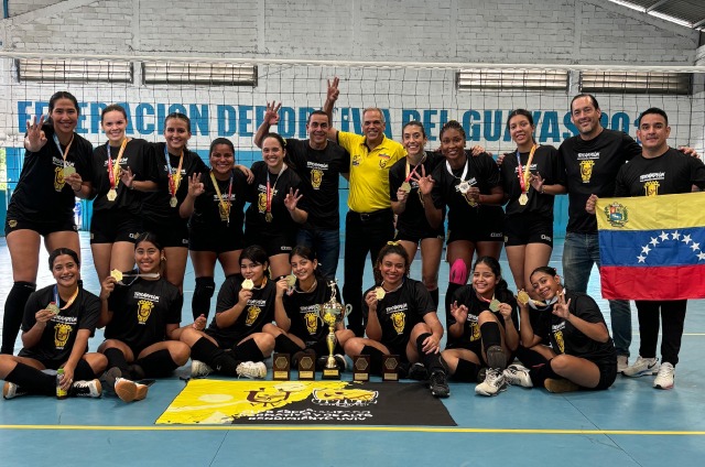 #NTF | UVIV, TRICAMPEÓN de la Liga Ecuatoriana de Voleibol Sala