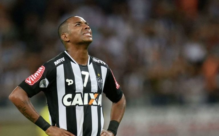 SENTENCIADO: Robinho debe ingresar de inmediato a la cárcel en Brasil