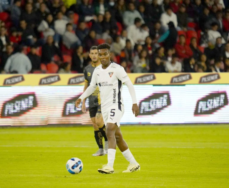 Óscar Zambrano: “No puedo dar demasiados detalles de lo sucedido, pero sigo trabajando fuerte”