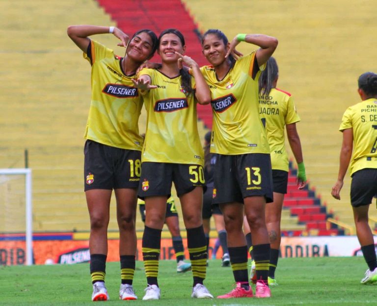 (VIDEO) EMPEZÓ LA DEFENSA DEL TÍTULO: BSC Femenino goleó a LDU