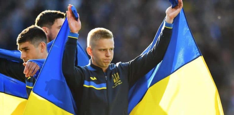 Zinchenko, dispuesto a acudir a luchar por Ucrania