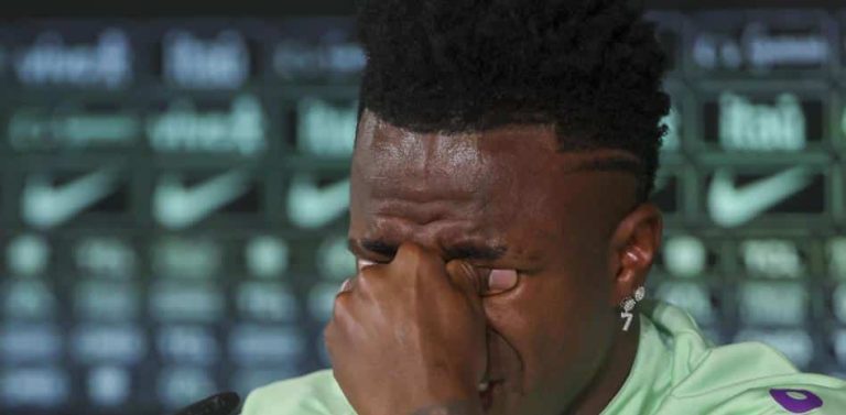 Duro ataque a Vinicius: “Un tipo provocador, falso, hipócrita, mentiroso y muy victimista”