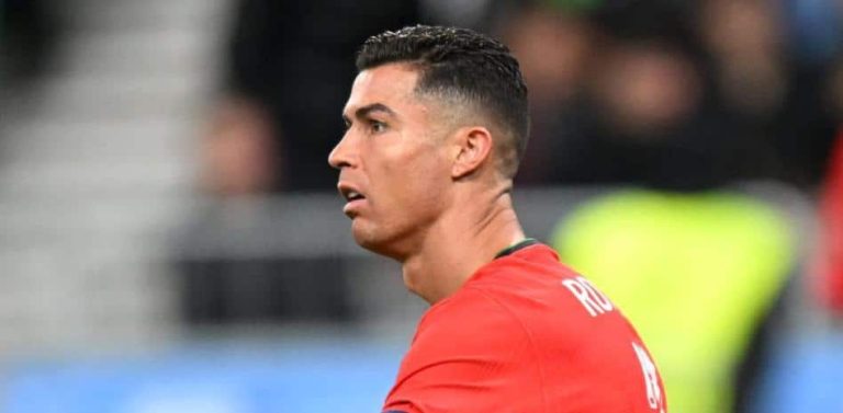‘CR7manía’ en Eslovenia: subastan la cama en la que durmió el crack la semana pasada