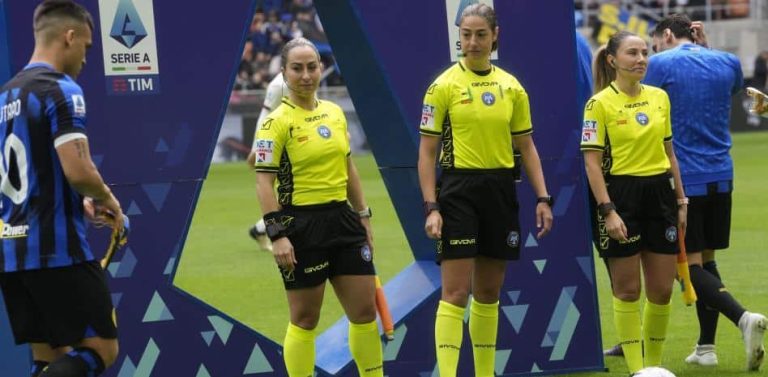 El arbitraje femenino hace historia en la Serie A