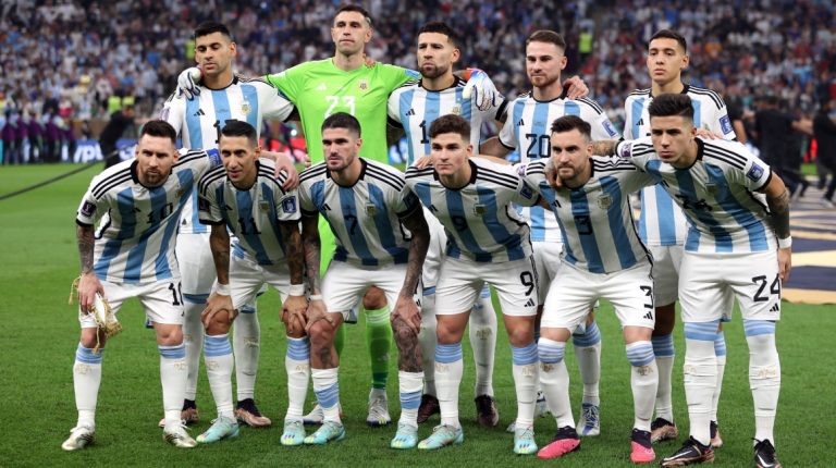 Los puestos que Mascherano piensa para los mayores y la expectativa por Messi