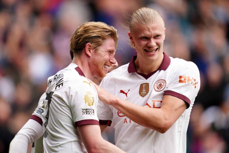 (VIDEO) ¡Con golazos de De Bruyne! Triunfo del Manchester City al Crystal Palace