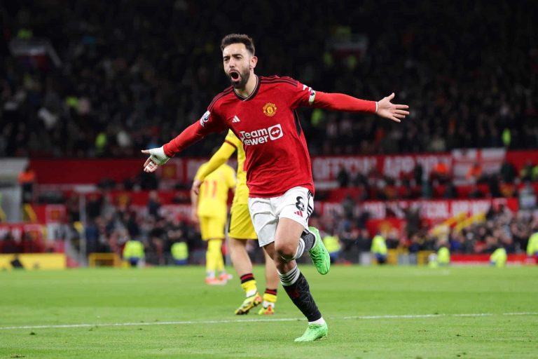 (VIDEO) REMONTADA: El United venció al  Sheffield United con doblete de Bruno Fernandes