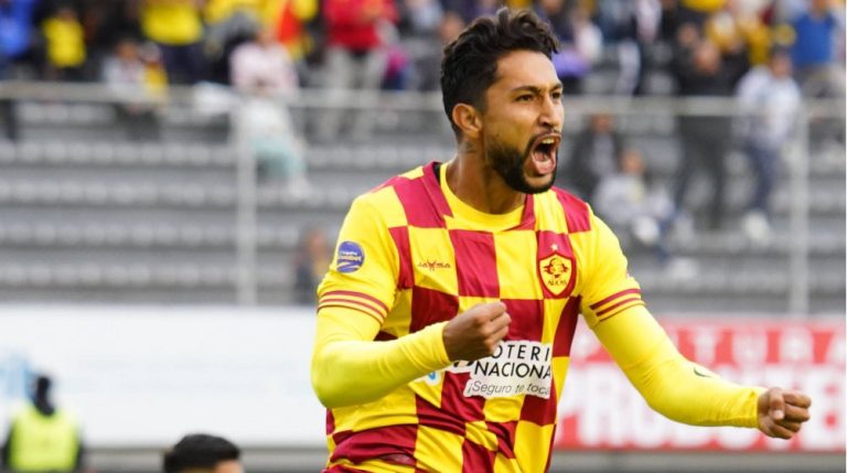Reportan que Aucas comprará el pase de Jeison Medina