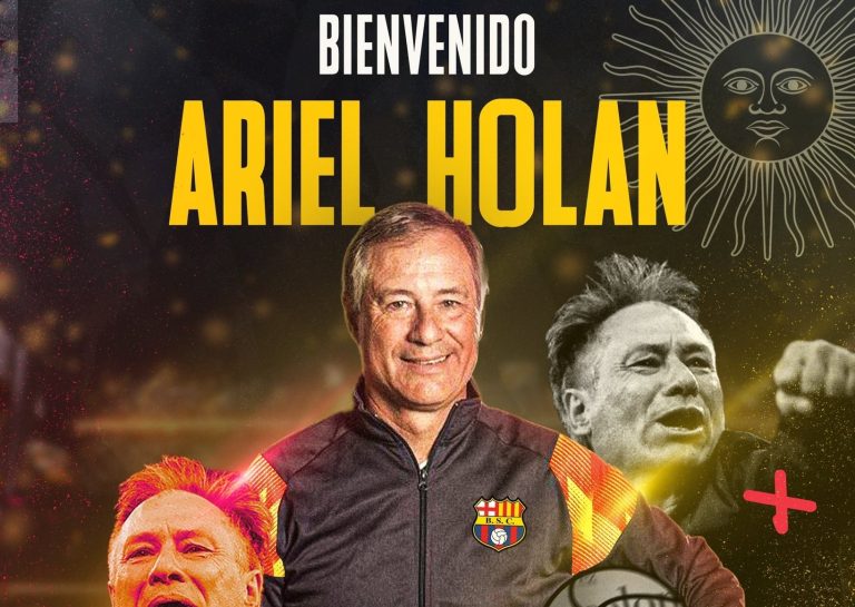 OFICIAL: Ariel Holan, nuevo DT de BSC
