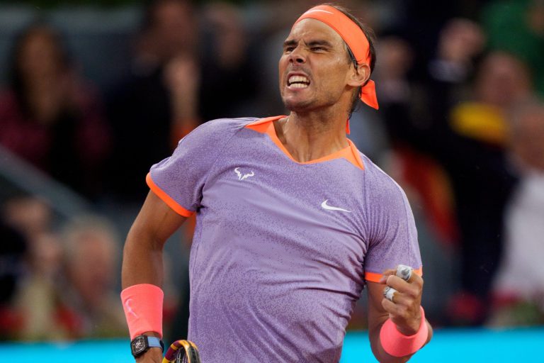 #NTF (VIDEO) Nadal vence a De Miñaur y sigue muy vivo en Madrid