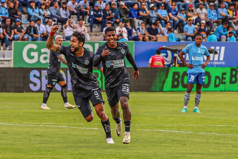 (VIDEO) ¡FIRME EN LA PUNTA! Aucas derrotó a Macará en Ambato