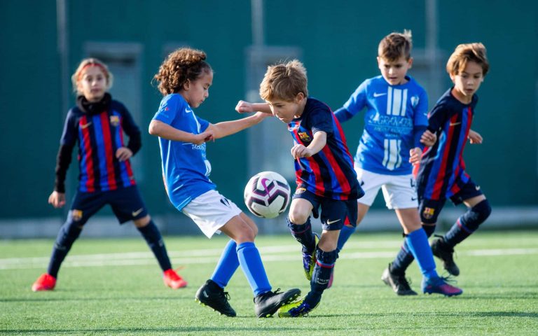Barça Academy regresa a Quito para compartir experiencia de juego y técnica