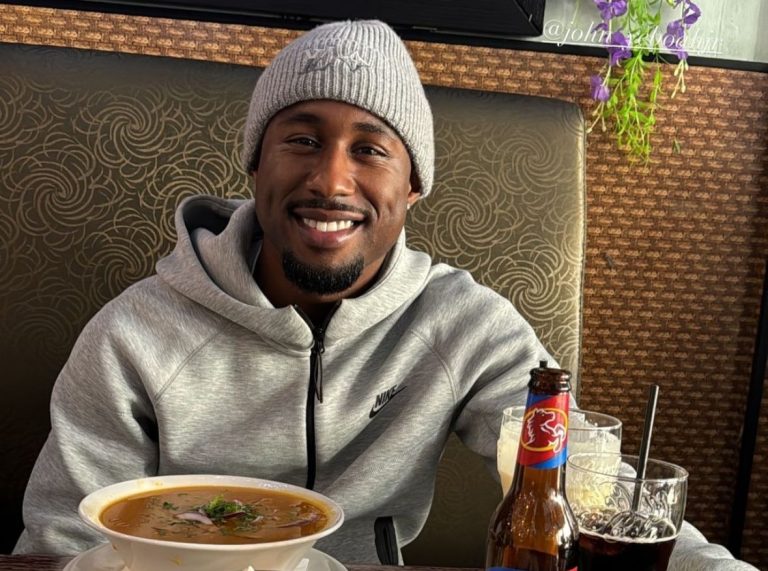 Con canguil y chifle: Jeremy Sarmiento le hizo comer encebollado a Yeboah