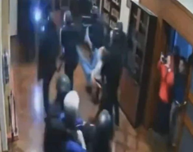#StudioNews | Revelan video de cómo sacaron a Jorge Glas de la Embajada de MX